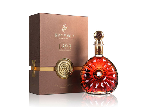 佳木斯回收人头马1898（RémyMartin Vintage）优质香槟区干邑白兰地洋酒